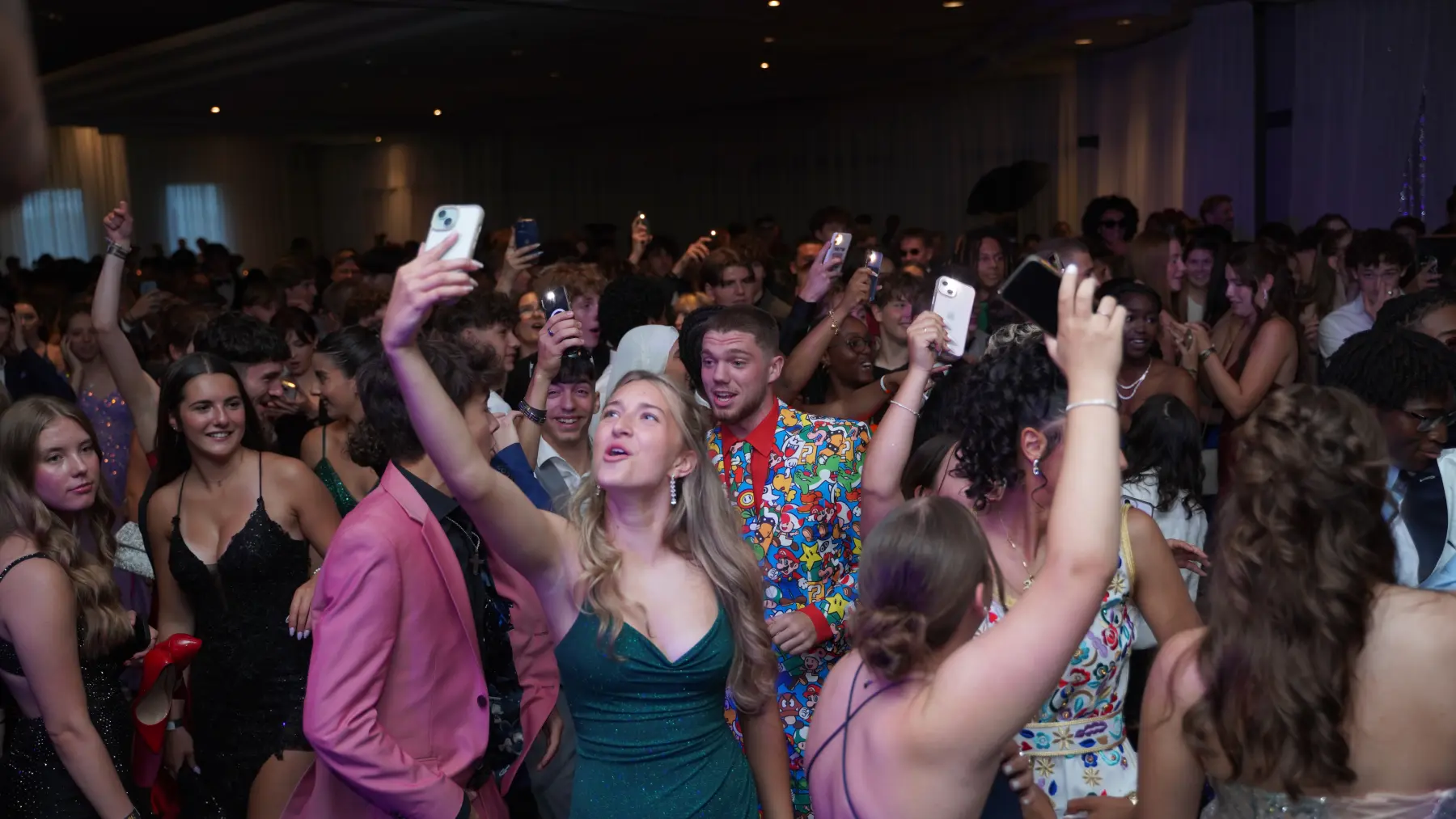 dj_Funfiesta_Bal_des_finissants
